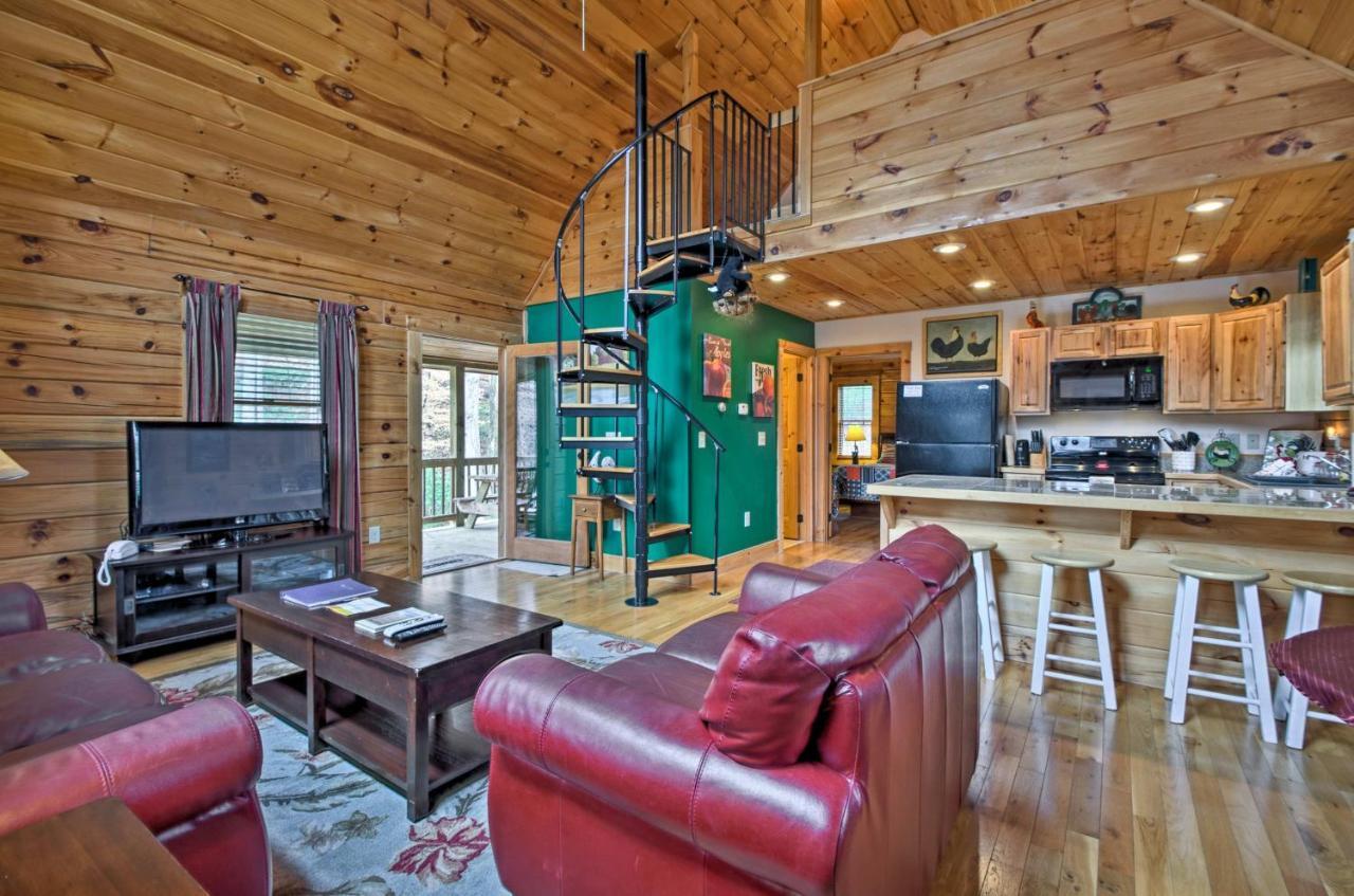 Bryson City Vacation Rental With Hot Tub And Fire Pit! Екстер'єр фото